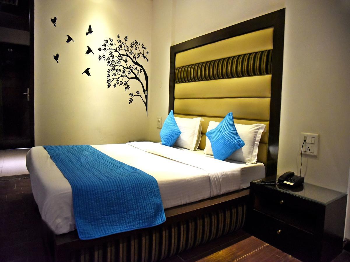 Landmark Hotel Chandigarh Luaran gambar